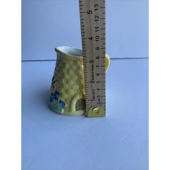 Vintage‎ Beehive Creamer Pitcher Basket-Weave Textured - Picture 7 of 7